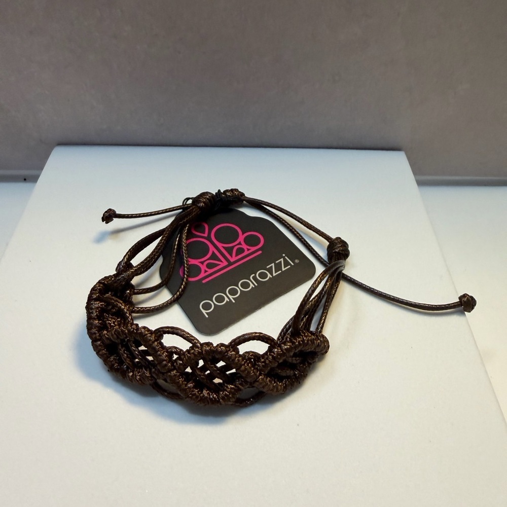 🩷5/$10 Paparazzi Chocolate Woven Bracelet